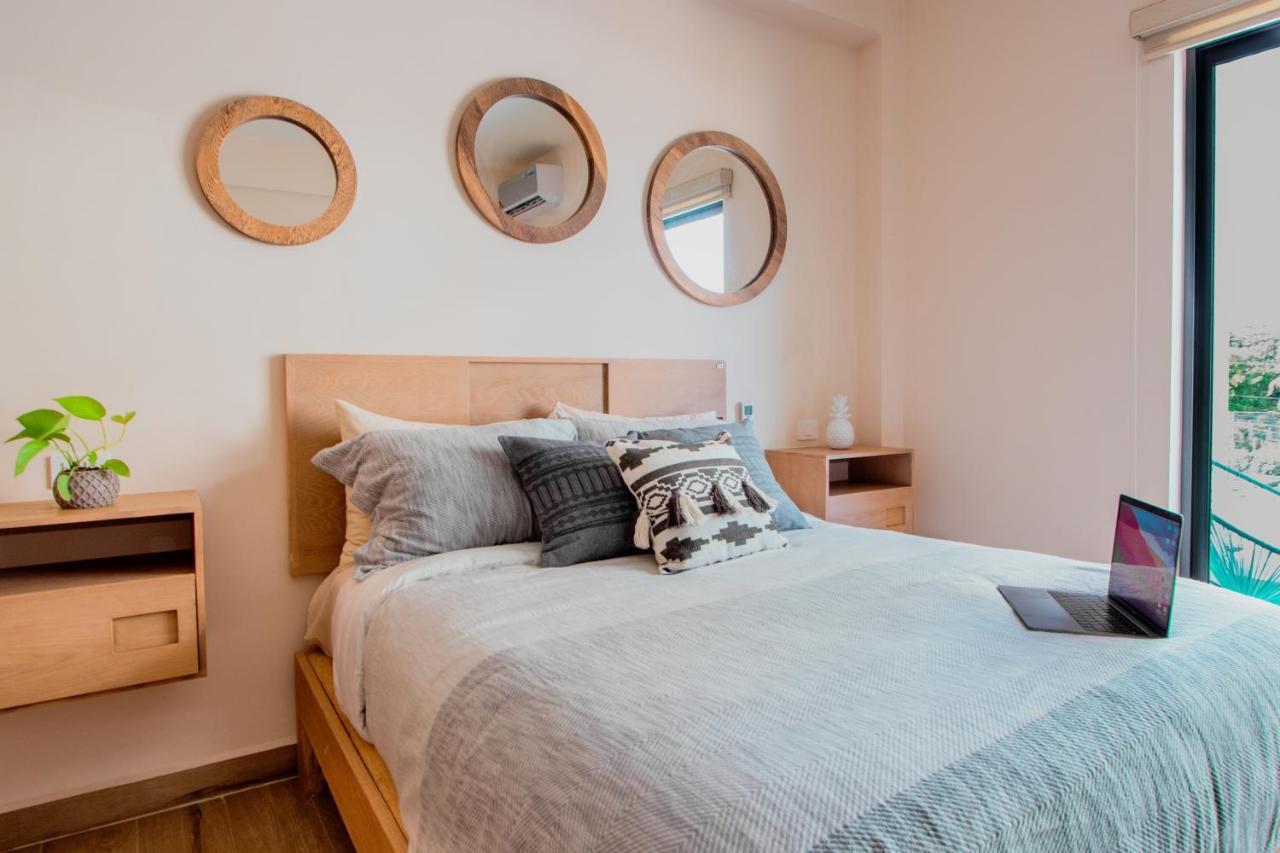 With Ocean View Pool In Av 10 & 60 Street Apartamento