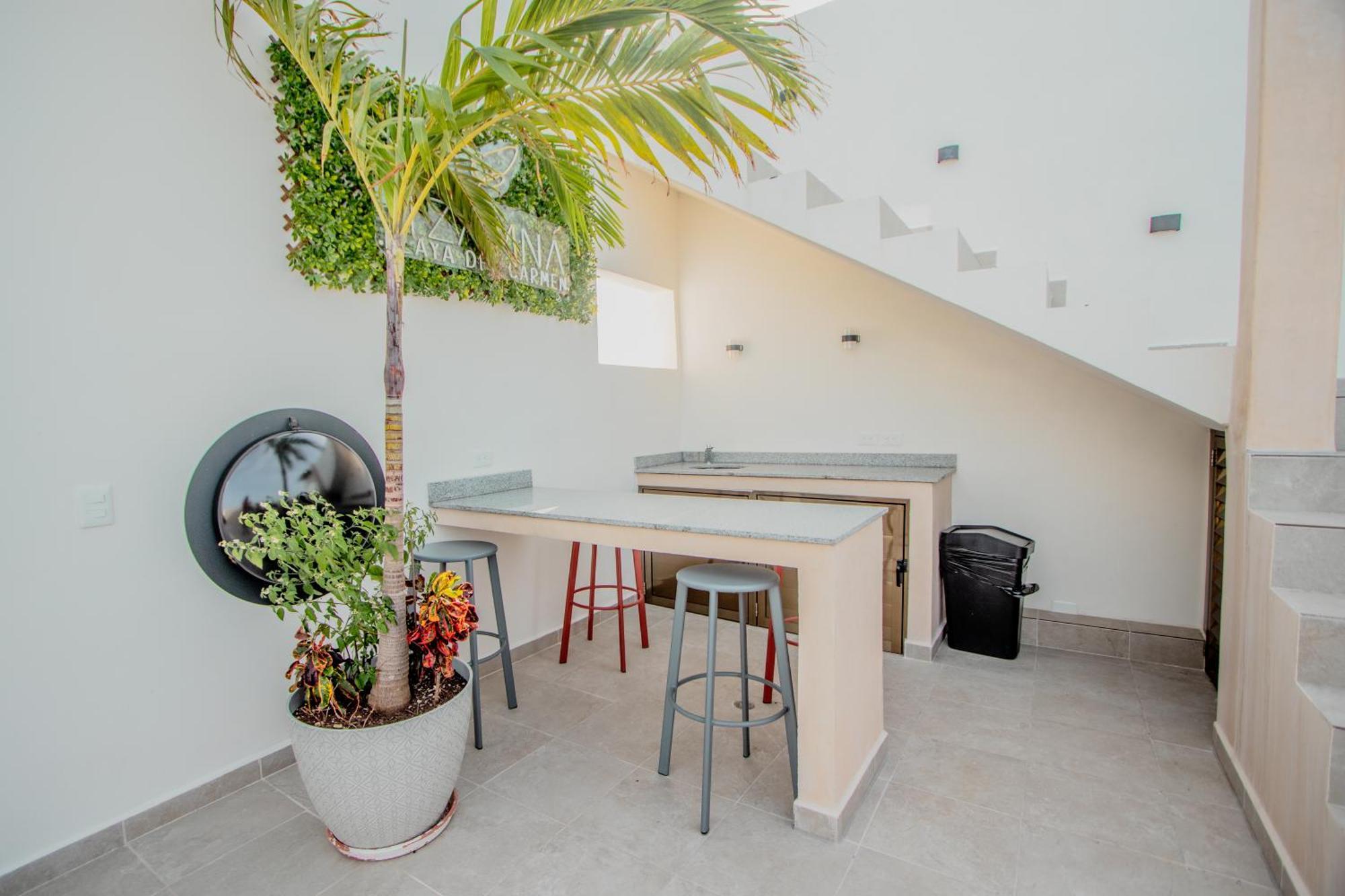 Apartamento With Ocean View Pool In Av 10 & 60 Street *